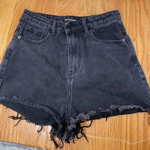 Prettylittlething shorts